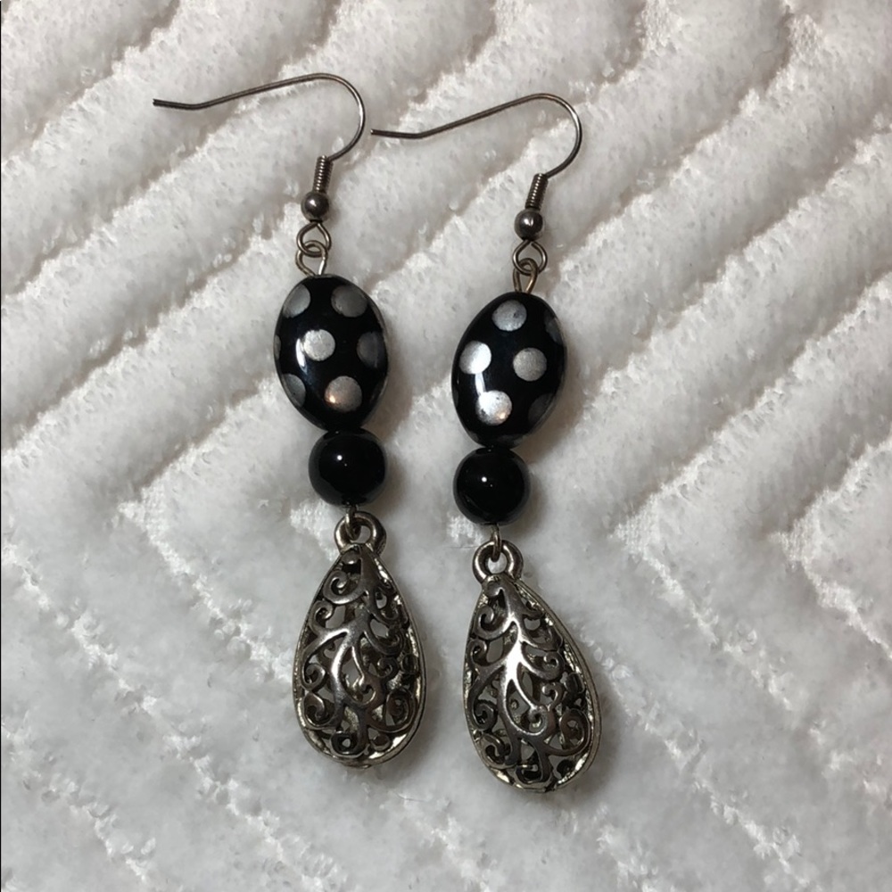 3-Tier Black & Silver Earrings
